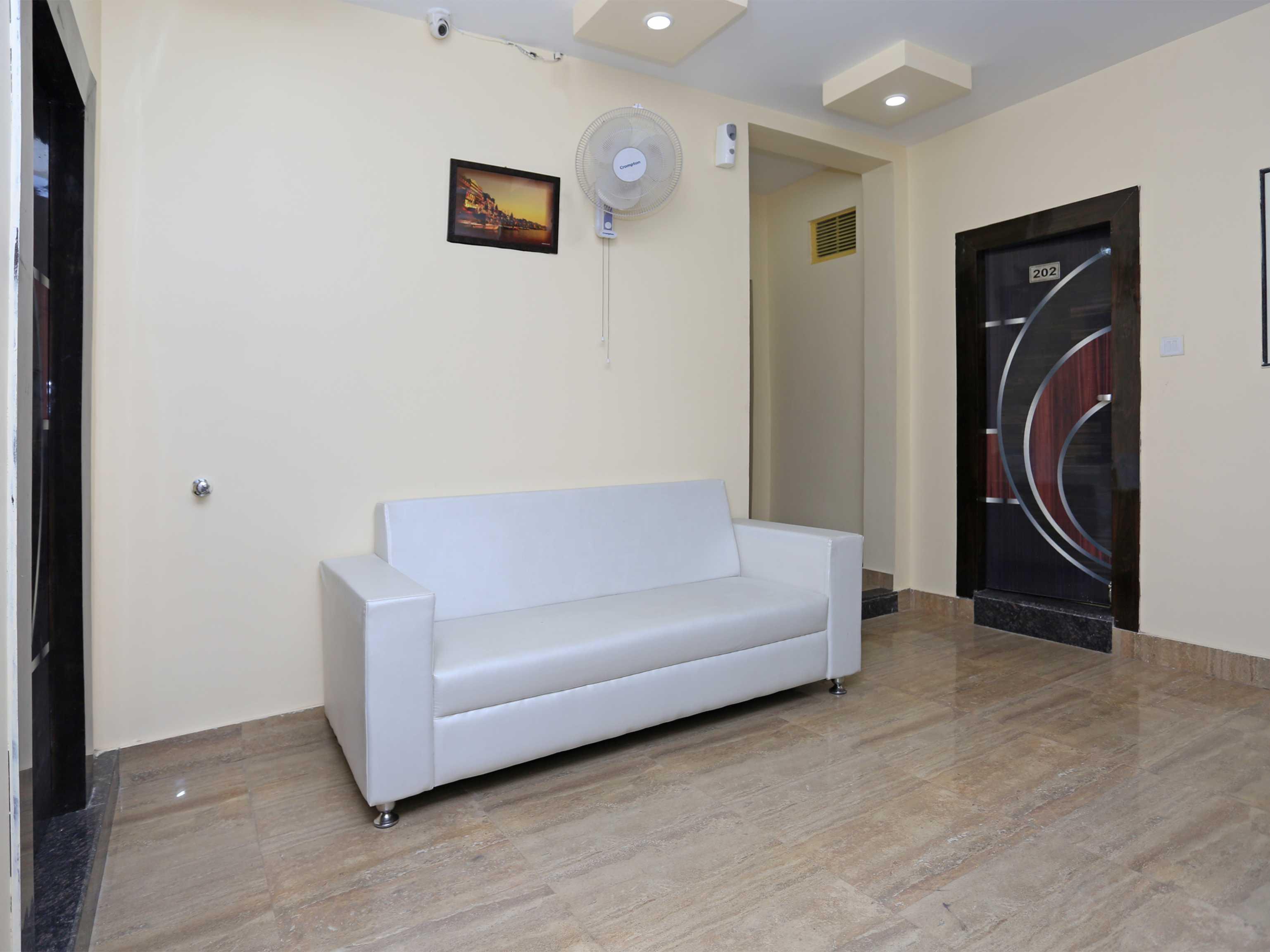 Fabexpress Gs Residency Hotel Varanasi Exterior photo